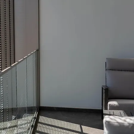Day 3 Bedroom Appartement