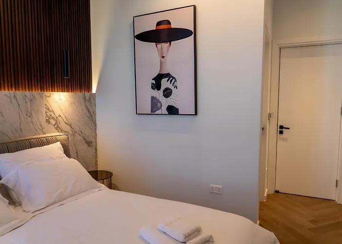 Apartment Day 3 Bedroom